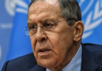 Rusia advierte a Ucrania: ríndanse o esperen una guerra continua