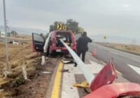 Pareja muere en accidente carretero y su bebé sobrevive