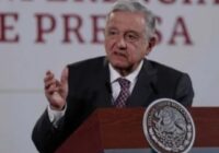 AMLO llama a no dejarse manipular por grupos criminales que entregan juguetes y despensas