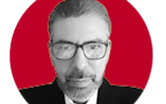 Sumario Político… Víctor Murguía Velasco