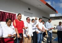 Inaugura Noé Castillo Olvera, nuevosbaños en la Secundaria General Número Dos