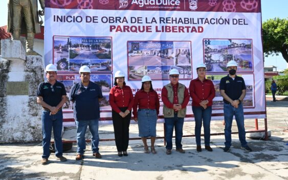 Impulsa Noé Castillo Olvera la nueva imagende Agua Dulce con un moderno parque central