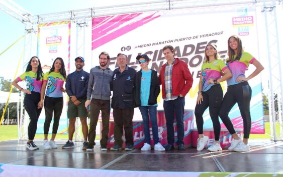 Conquistan Isabel Oropeza y Robert Gaitho el Medio Maratón Puerto de Veracruz 2023