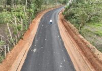 Asfaltado de caminos transforma a Acayucan de manera positiva