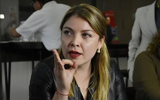 Sayula y Regina Vázquez