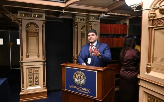 Zenyazen en Washington, por su trabajo con la SEV participa en primer evento del Programa de Alta Gerencia Educativa