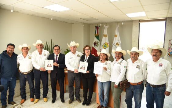 Atiende Presidenta del Congreso a la asociación Jinetes de Veracruz