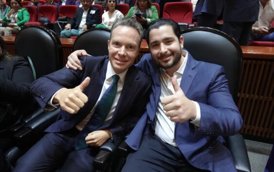 Isaac Férez Esparza firme con Adán Augusto para el 2024