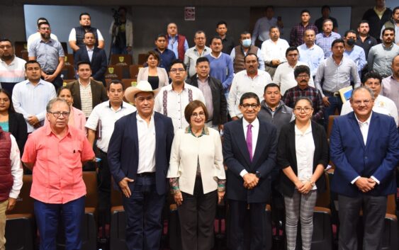 Realizan segunda edición del simposio Infraestructura y obras públicas 2023