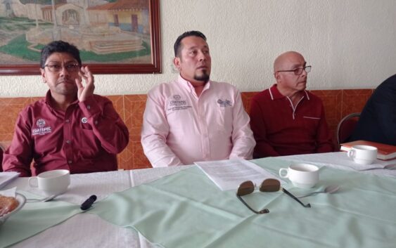 Por cerrazón del alcalde Raymundo Andrade, estallará la huelga el 1 de marzo en el ayuntamiento de Coatepec