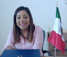 URGE OBRA PÚBLICA EN COMUNIDADES DE AMATLÁN : JAZMIN RAMOS