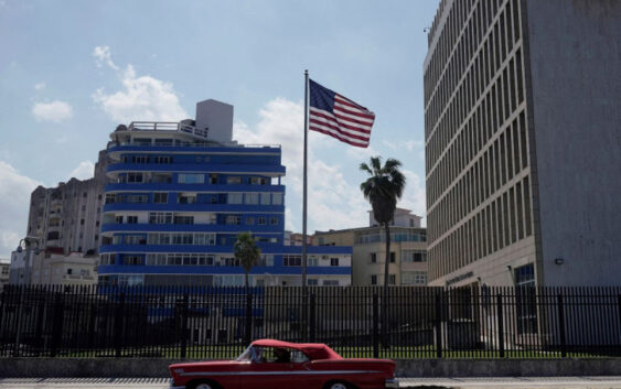 Senadores de EU presentan proyecto para levantar el bloqueo comercial a Cuba