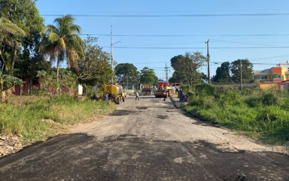 REALIZAN BACHEO EN COLONIA PATRIA LIBRE 1RA SECCIÓN