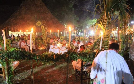 Realizaron, la ancestral ceremonia de “Corona de Espinas” por parte de los abuelos Totonacas…