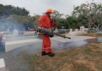 FUMIGACIÓN EN PANTEÓN DE COACOTLA