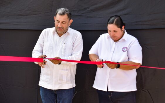 Inauguran “Primer Mural Inclusivo de Síndrome de Down” en Coatzacoalcos