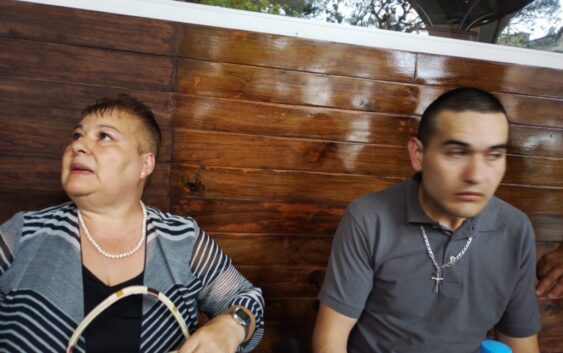 Policías municipales agreden a embarazada y le provocan aborto; su esposo es intimidado para que no denuncie