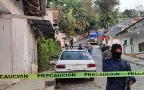 Asesinan a ex tesorero municipal y a su pareja, en Coxquihui