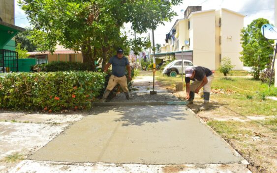 AVANZAN REHABILITACIÓN DE ANDADORES EN EL NARANJITO