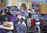 Xalapeños se suman a la defensa de la SCJN y organismosautónomos, exigen respeto la Constitución y la división de poderes