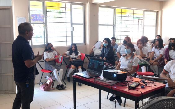 REALIZAN PLÁTICAS DE SALUD EN TEBAEV DE CALZADAS