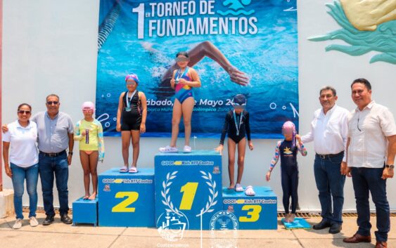 DIMUDE Coatzacoalcos realiza Primer Torneo de Natación