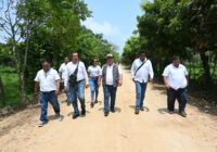 Supervisa el alcalde Noé Castillo Olvera obras de rehabilitación de caminos en ejidos