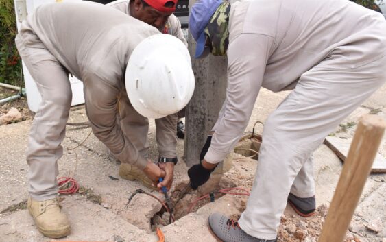 MANTENIMIENTO DE ALUMBRADO PÚBLICO EN LOMAS DE SAN AGUSTÍN COSOLEACAQUE