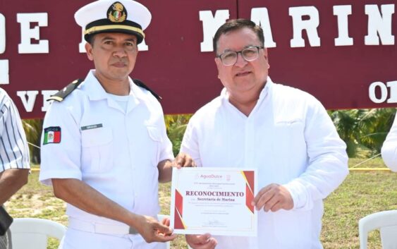 Conmemora Ayuntamiento de Agua Dulce Día de la Marina