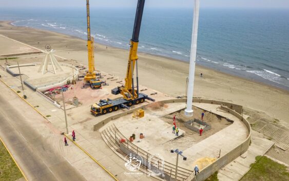 El gobierno de Coatzacoalcos ya cuenta con una asta monumental donde será izada la bandera nacional