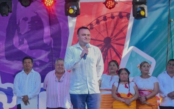 INICIA LA FERIA COSOLEACAQUE 2023