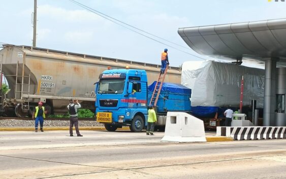 Vagones del tren Maya pasan por Veracruz en su camino hacia Quintana RooMaythe Morales, 6 de julio de 2023