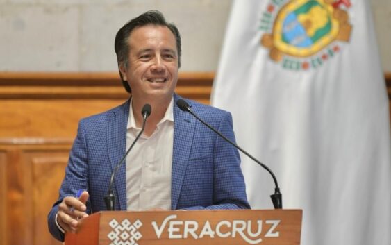 Insta Cuitláhuac al SAT para que investigue a Xóchitl Gálvez por presunta evasión fiscal