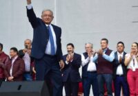 Aprueba 57% labor de AMLO en junio, según Encuesta EF