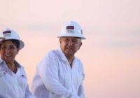 AMLO da espaldarazo a Rocío Nahle: “Si no se hace cargo de todo lo relacionado con las refinerías, no salimos con Dos Bocas”