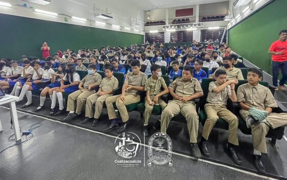 Brindan “Plática de prevención de incidentes cibernéticos” a alumnos de secundaria