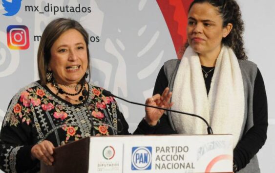 Xóchitl Gálvez es la candidata de los que quieren seguir saqueando a México: AMLO