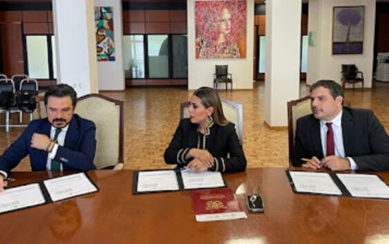 Zoé Robledo, Evelyn Salgado y Calderón Alipi firman convenio para implementar modelo IMSS Bienestar en Guerrero