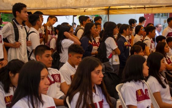 Estudiantes de la región se capacitan en educación ambiental