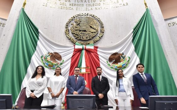 Sesiona el XVIII Parlamento de la Juventud Veracruzana