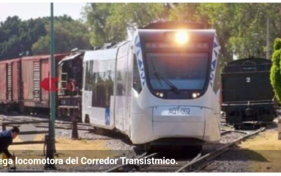 Llega a Coatzacoalcos primera locomotora del Tren Interoceánico