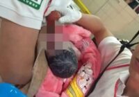 Mujer da a luz en los baños de la central camionera de Córdoba