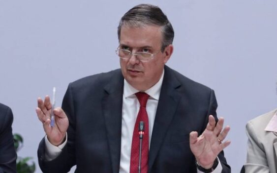 Ebrard se adelanta e impugna proceso de MORENA y demanda su reposición.