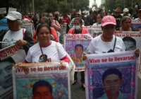 AMLO insiste en que Ejército sí ha colaborado en el Caso Ayotzinapa: “No es culpar por culpar”