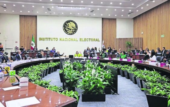 INE aprueba postulación de 5 mujeres en candidaturas a gubernaturas en 2024