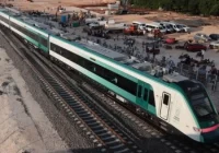 Tren Maya se inaugura el 15 de diciembre, de Palenque a Cancún, revela AMLO