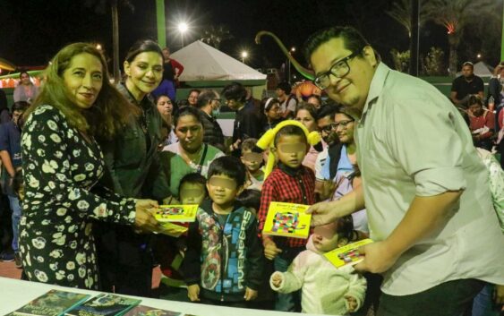 Gobierno de Coatzacoalcos continúa promoviendo la lectura a través de la Feria Internacional del Libro