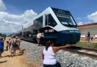 Más barato el viaje en tren que en autobús de Salina Cruz – Coatzacoalcos : AMLO