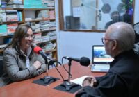 RECONOCE ROCÍO NAHLE A LAS RADIODIFUSORAS COMUNITARIAS