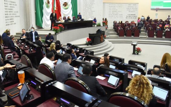 Crean en el Congreso el Grupo Legislativo Mixto PRI-Independiente